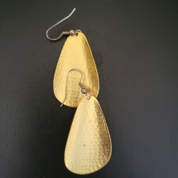 Gold Earrings - Picture 3 of 3